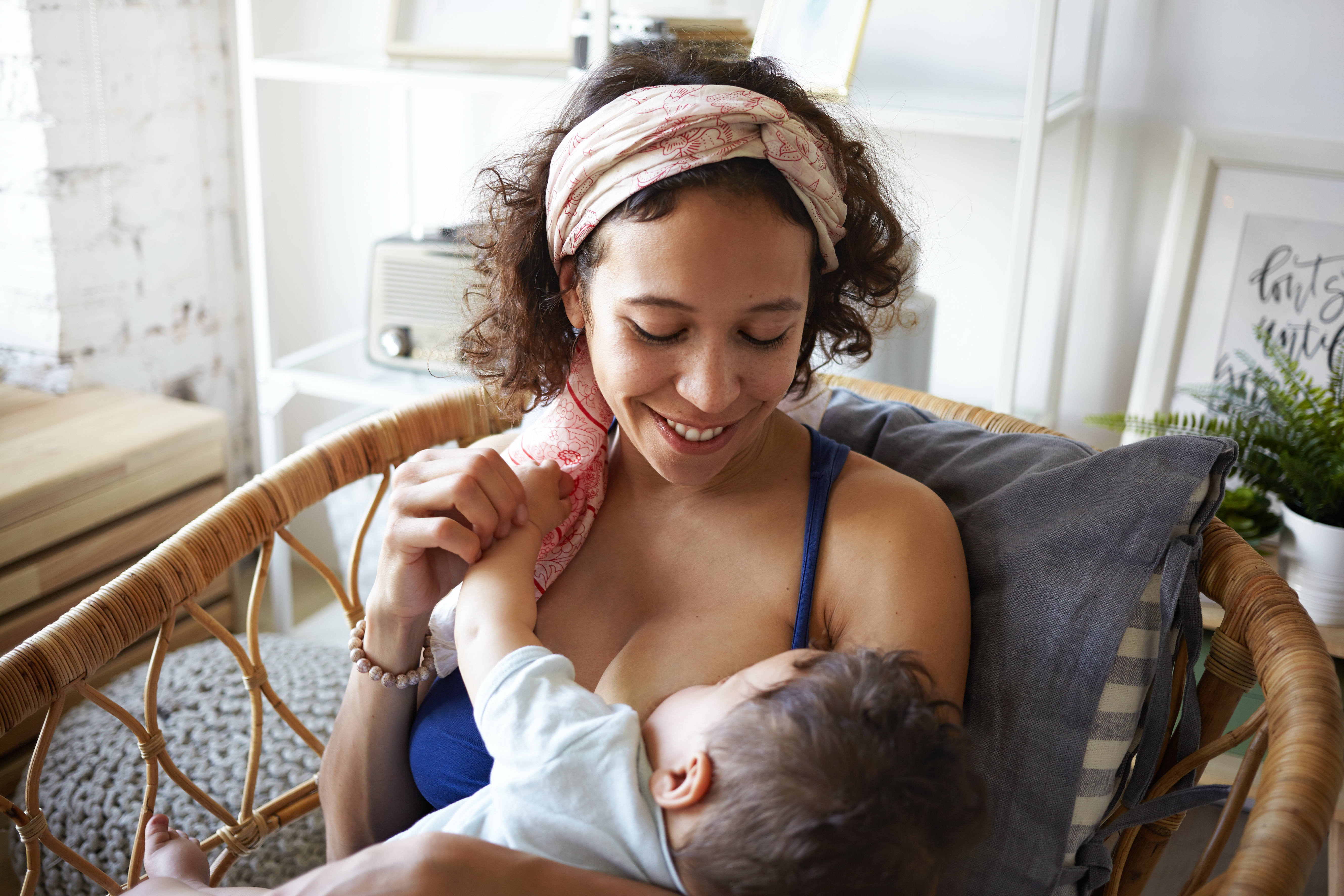 boss target employee wife milk breastfeeding Porn Photos